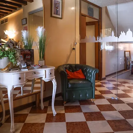 Sara Hotel