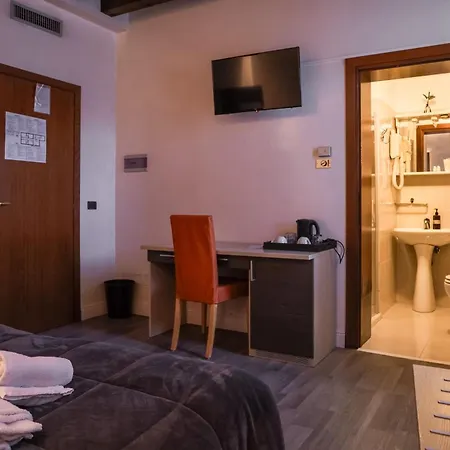 Hotel Sara