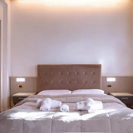 Hotel Sara 3*